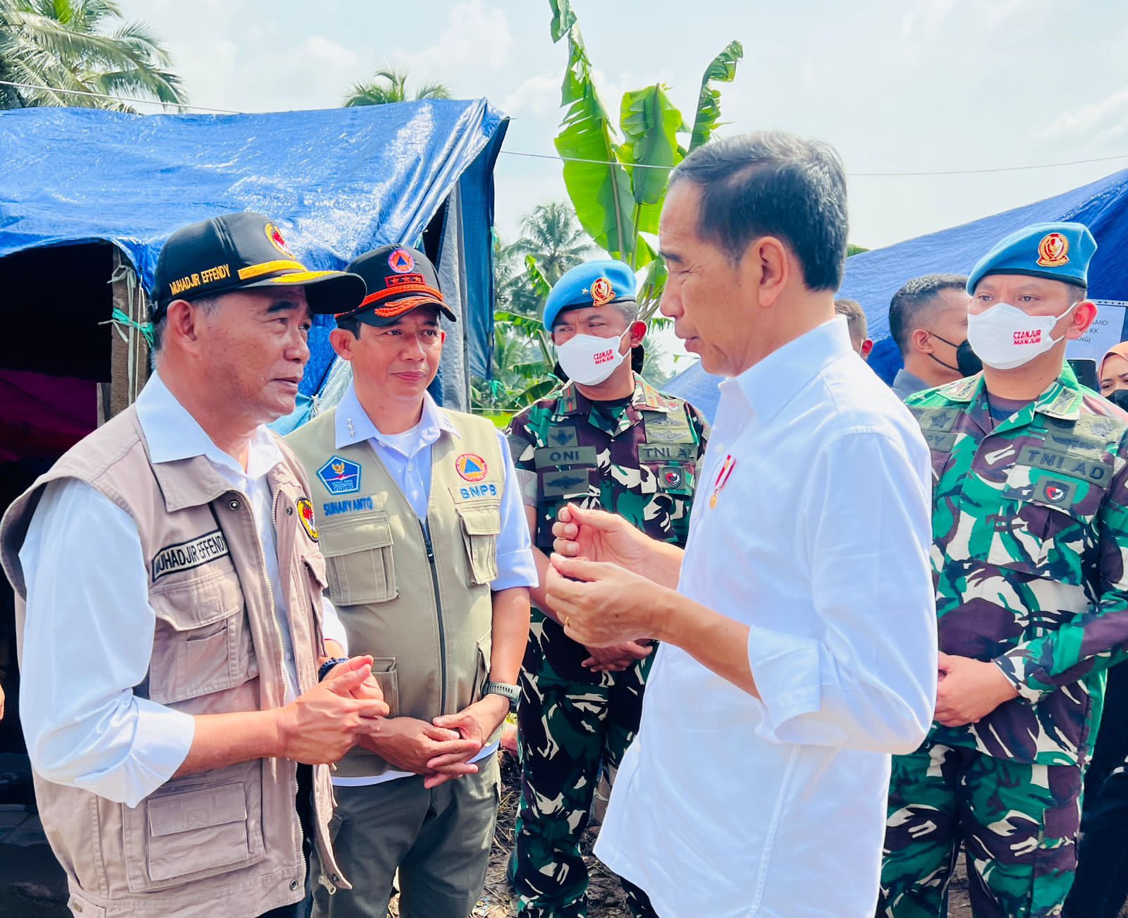 Presiden Tinjau Dampak Gempa di Ponpes Darul Falah Cianjur